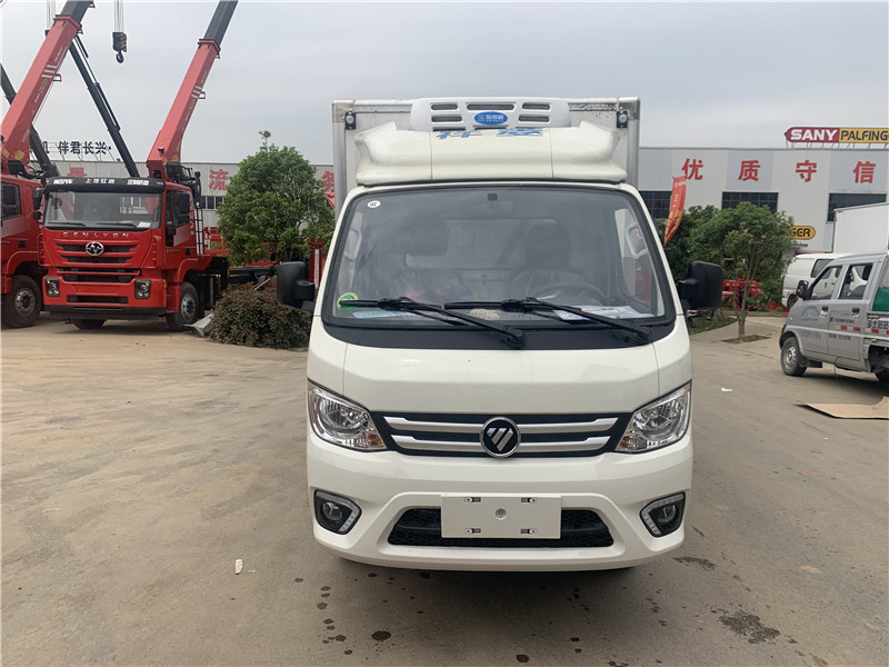 国六 福田祥菱3.1米冷藏车